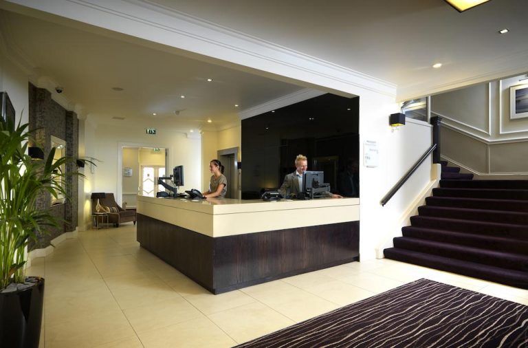 Mercure Aberdeen Caledonian Hotel Reception2 768x506